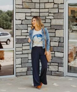 Kut Denim WOMENS Amelia Jean Jacket - Liberal Wash Medium