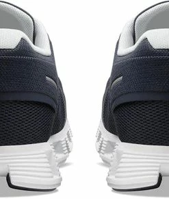 ON Running M's Cloud 5 -Midnight/White Footwear