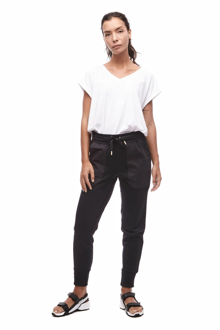 Vamosoutdoors VIENO III Jogger Pant - Black 1 Vamosoutdoors VIENO III Jogger Pant - Black