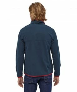 Patagonia M's Micro D® Snap-T® Fleece Pullover - New Navy W/Classic Red Sweaters