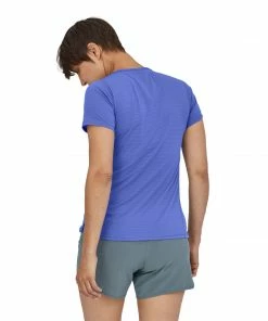 Patagonia W's Capilene Cool Shirt - Float Blue WOMENS