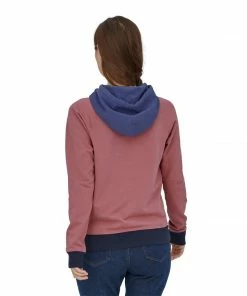 Patagonia WOMENS W's P-6 Label Organic Hoody - Light Star Pink