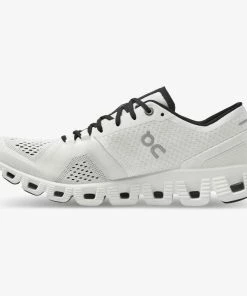 ON Running Footwear W's Cloud X - White/Black 10 ON Running Footwear W's Cloud X - White/Black