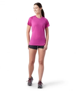 Smartwool W's Merino 150 Base Layer Short Sleeve - Festive Fuchsia WOMENS